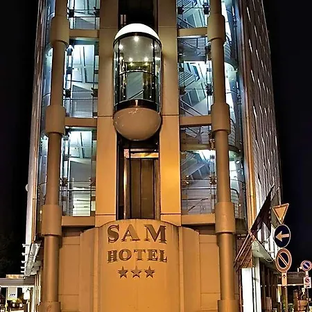 Sam מלון