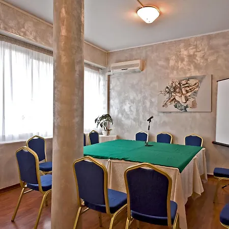 Sam Hotel